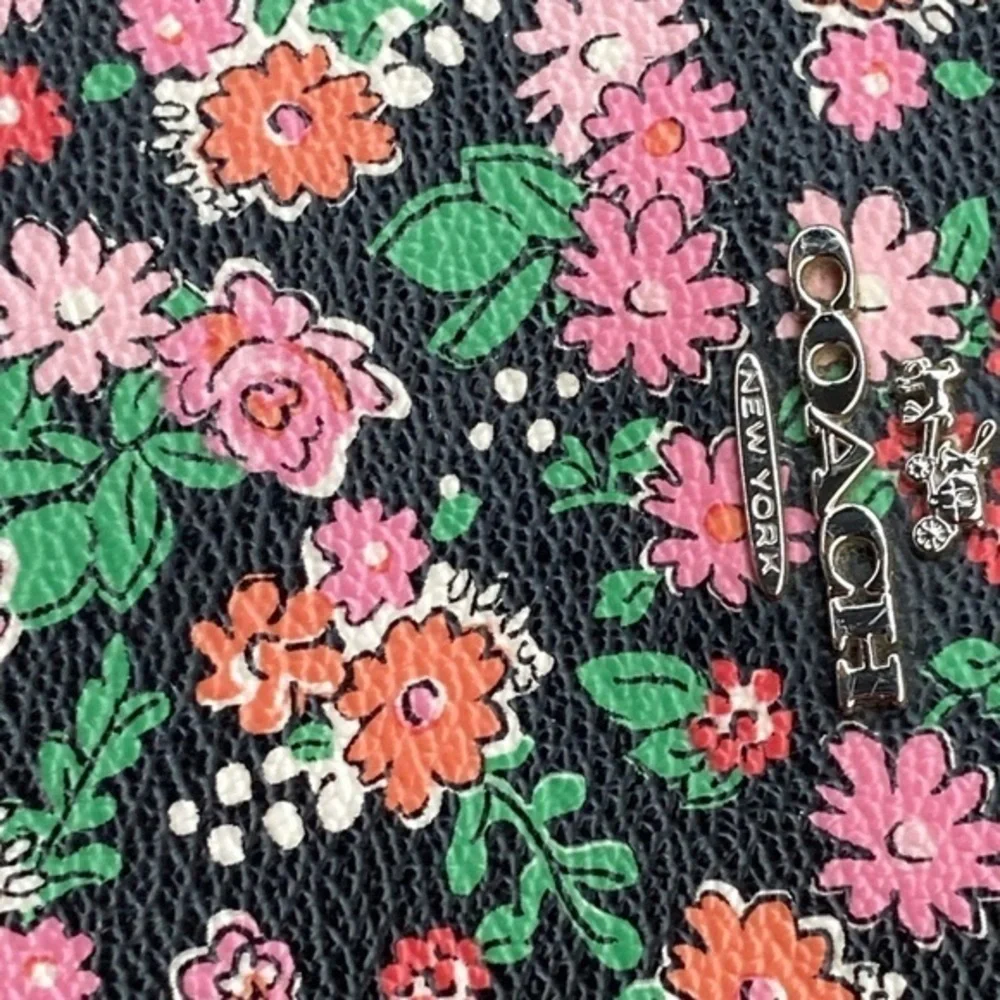 Coach F57983 posey cluster floral wristlet bag